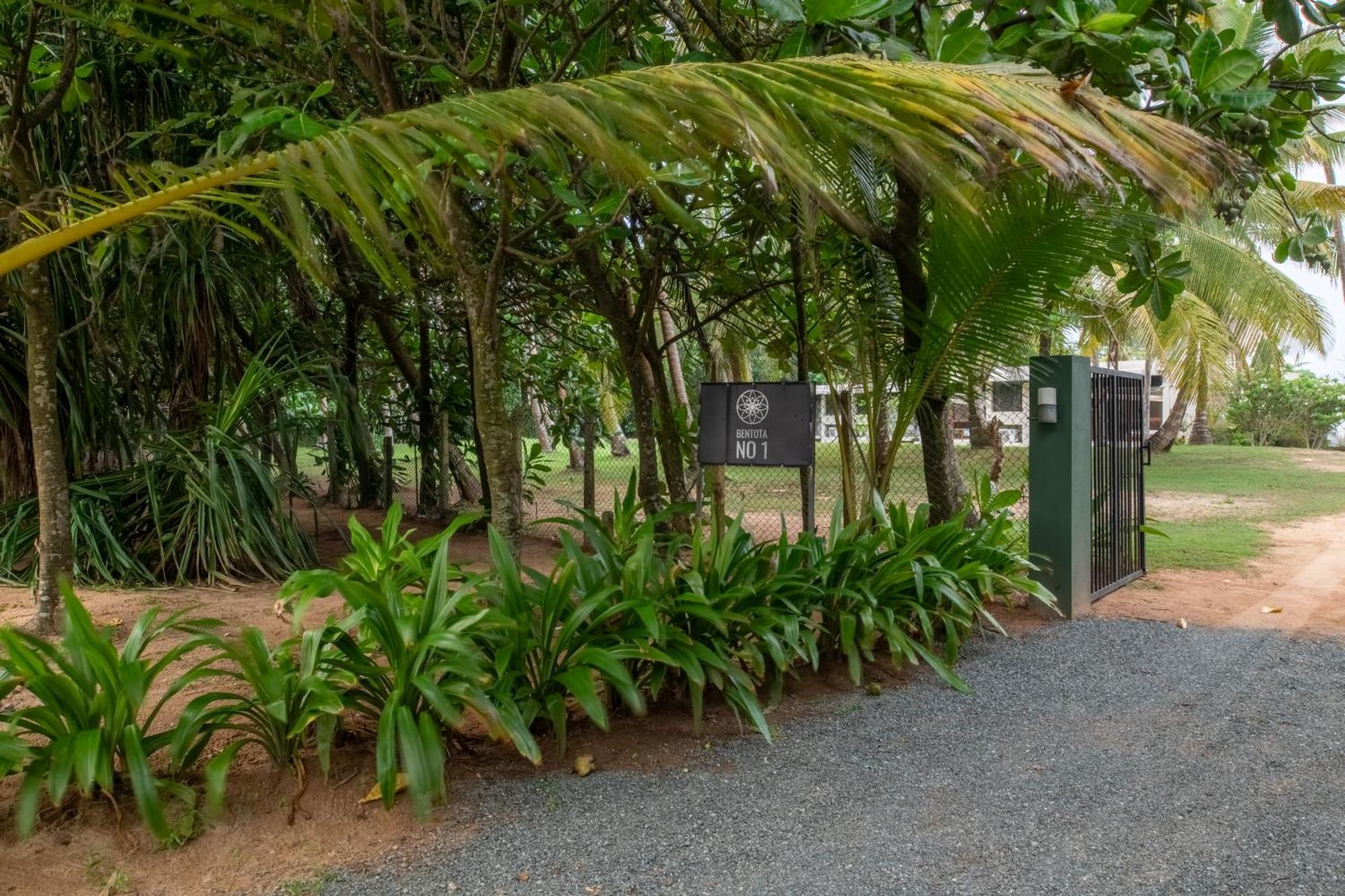 Bentota No 1 Villa Exterior photo